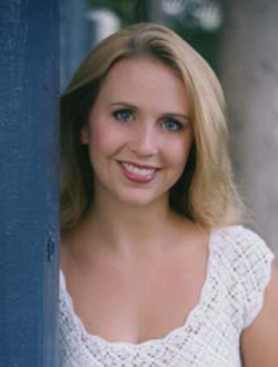 Kristien- professional singer, actress and children's birthday party entertainer in New Jersey, performs kid-friendly Magic Clown shows and Princess Cinderella and Princess Belle birthday parties