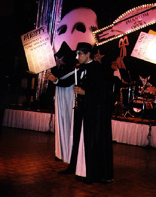 RJ- Professional Broadway show Singer and Actor, Phantom of the Opera Singing Telegram performer, best "Music of the Night" rendition, NJ Singing Telegram company