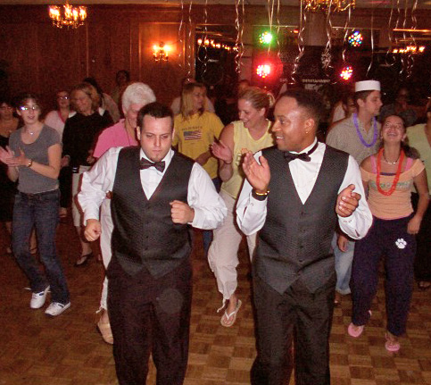 NJ Party Entertainment, DJs in NJ, DeeJay entertainers, New Jersey DJ, Party DJs, DeeJays, Disc Jockeys, corporate DJs, family DJs, children's party DJ