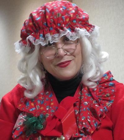 Professional actress, musician, singer poses as Mrs Claus, will perfomr safe distanced indoor children's show or virtual online performance