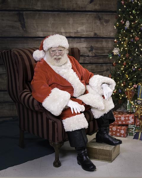 Santa Lionel- NYC stage actor poses as the real authentic Santa Claus, real bearded Santa for virtual online Skype phone call from the North Pole