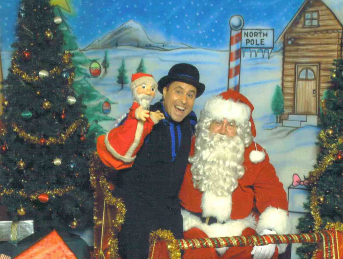 Professional Puppeteer Ventriloquist children's entertainer, Christmas theme puppet show, magical holiday puppet show with message of peace and love, Xmas puppets, North Pole Adventure includes interactive fun, comedy, music, audience participation, holiday sing-along songs    (click on photo to see more Puppeteers & Ventriloquists)
